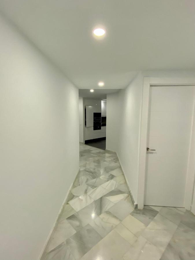 Luxury Three Bedroom Apartment At Estepona Eksteriør billede